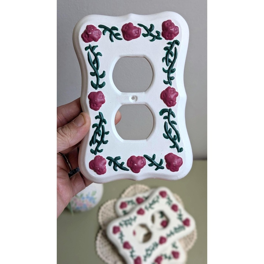 Cache interrupteur simple en ceramique florale – Plaque murale vintage